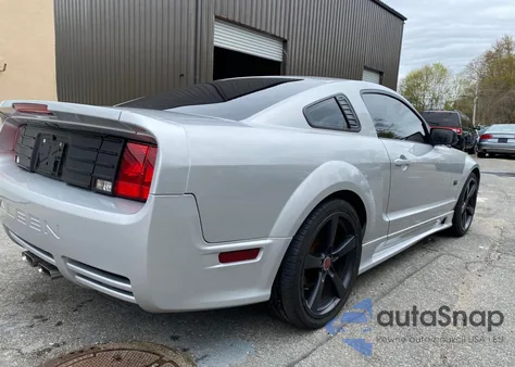 2007 Ford Mustang Gt из США, поврежденный, VIN 1ZVFT82H075200647